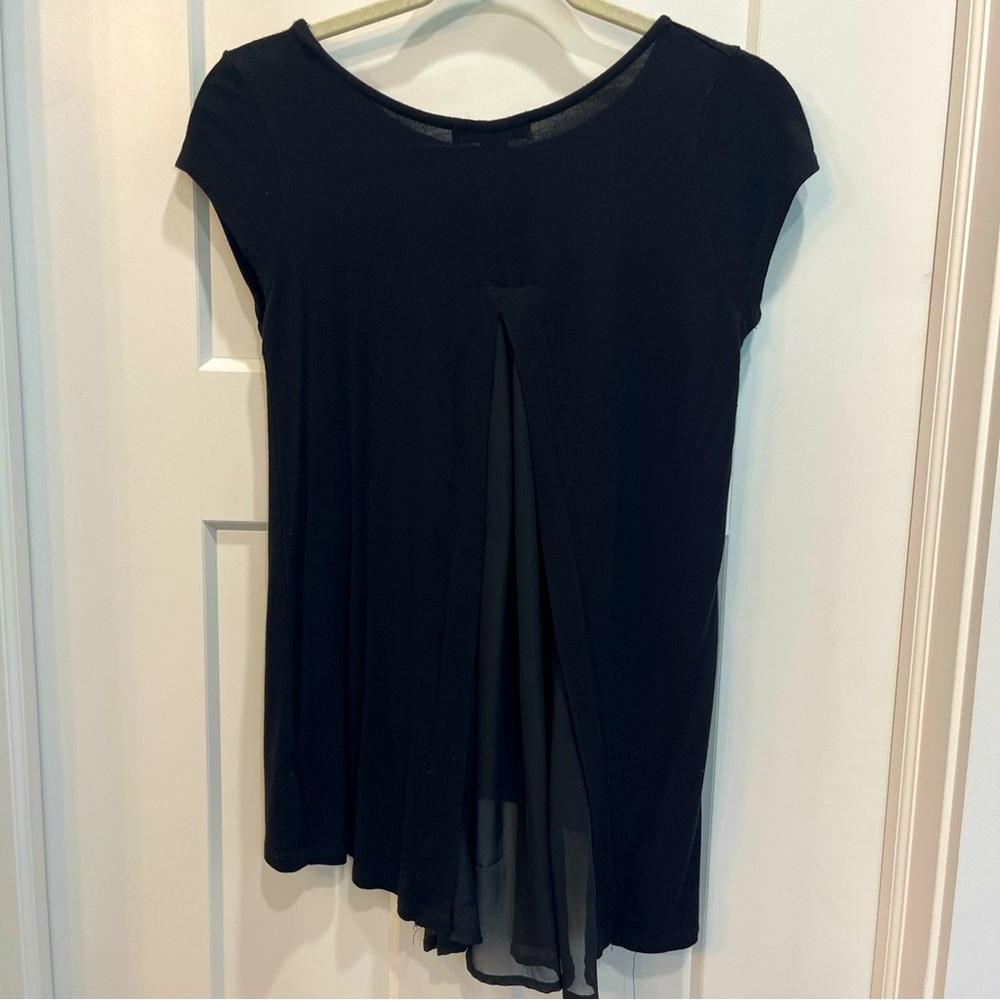 KIM & CAMI Short Cap Sleeve T-Shirt Top Mesh Rear Panel Black Rayon Blend Size S